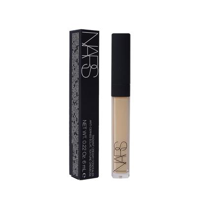 Gesichts-Make-up  – Concealer & Grundierung