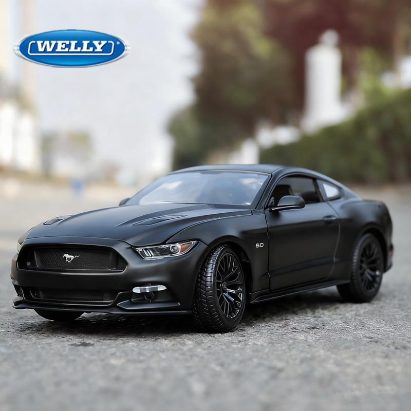 Welly 1/24 2015 Ford Mustang GT Shelby Alloy Sports Car Model Diecasts Metal Racing Car Vehicles Model Simulation Kids Toys Gift