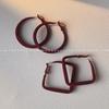Burgundy Christmas Geometric Flocked Hoop Earrings - French Retro, Skin-Brightening, High-End Hong Kong Style.