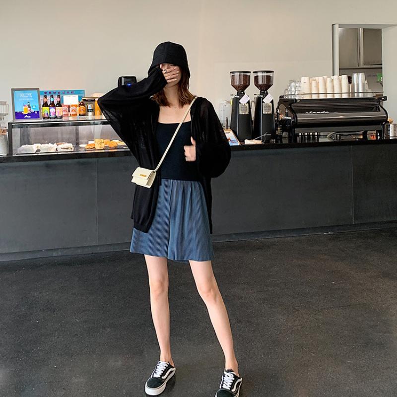 

Плиссированные шорты с широкими штанинами, женские летние модные удобные дышащие шорты с высокой талией, утягивающие простые свободные черные повседневные брюки, спортивные штаны M темно-синий