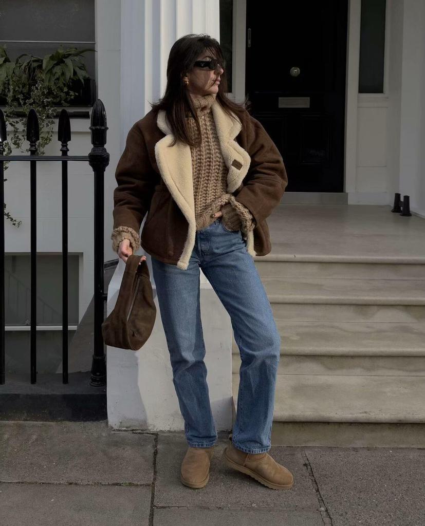 Women's Retro Lambswool Coat: Autumn/Winter 2025 Collection