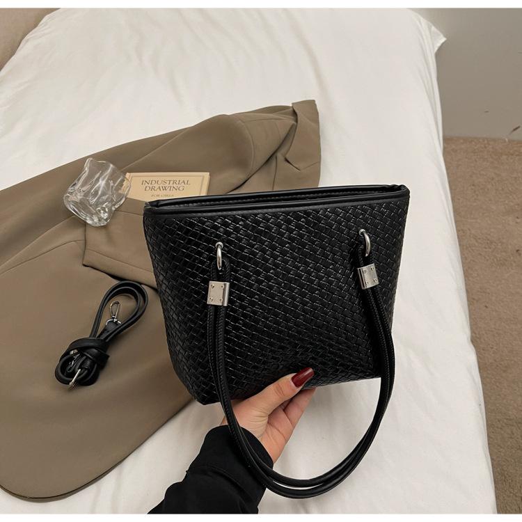 Woven pattern big bag women's spring 2025 new high-end texture large-capacity shoulder bag solid color simple tote bag