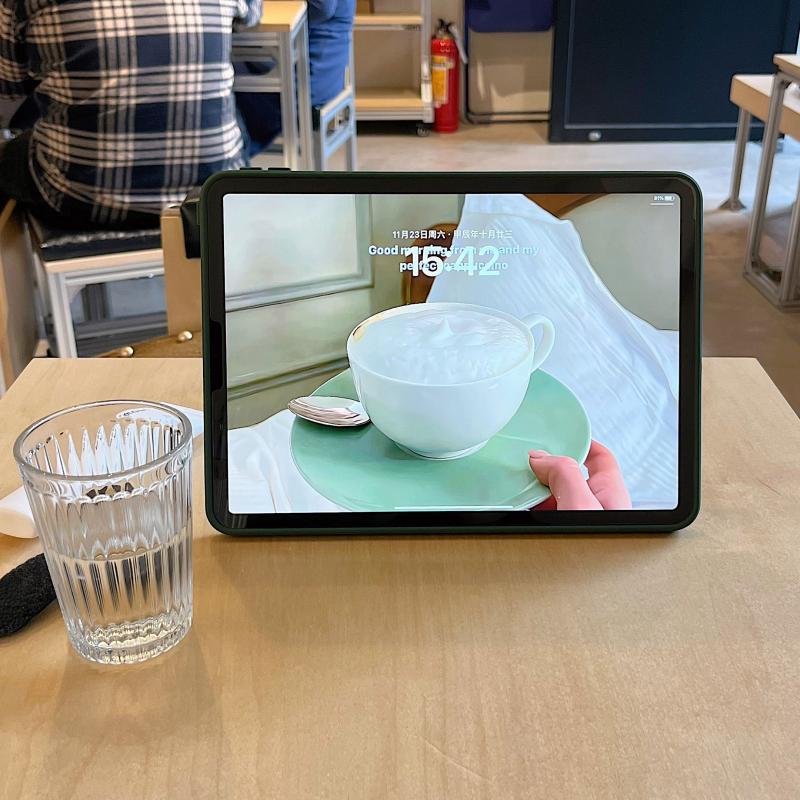 Translucent Integrated Stand Case for Apple iPad Air - Acrylic Creative Waterproof Shockproof Wear-resistant Cover for iPad Air/iPad mini/iPad Pro