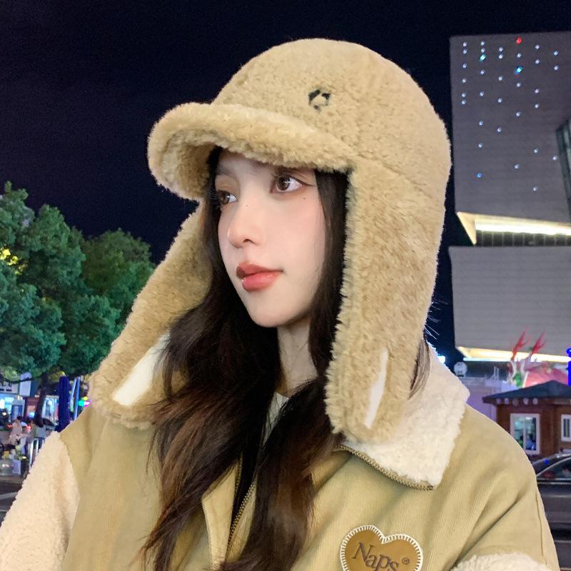 Autumn and winter hats women's plush duck tongue pullover hat fashion thermal ear protection hat cycling cold protection