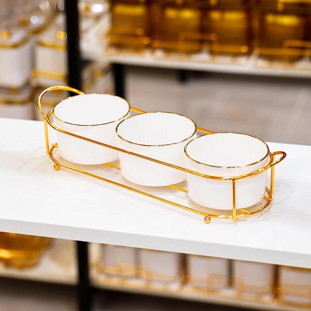 Luxury Compartmentalized Fruit and Snack Tray for Home Display