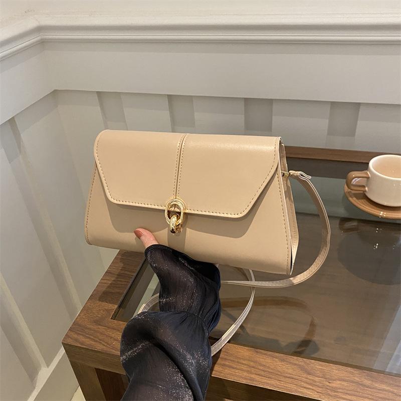 Petit sac carré tendance, sac à main texturé en PU, sac à bandoulière simple haut de gamme, sac à bandoulière polyvalent pour femme