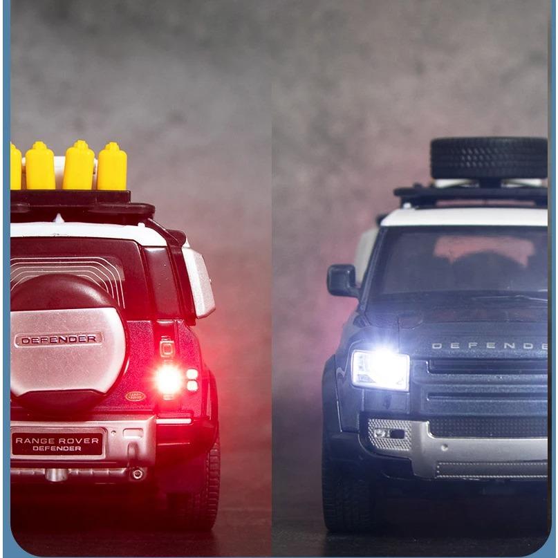 1/32 Land Rover Defender with Tools Alloy Diecasts & Toy Vehicles Toy Car Model Sound and Light Collection Kids Toy Gift