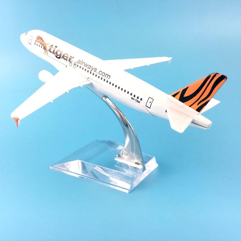 Scala 1/400 16cm Tiger Airways Airbus A320 Modello di Aereo Aerei in Metallo pressofuso Diecast