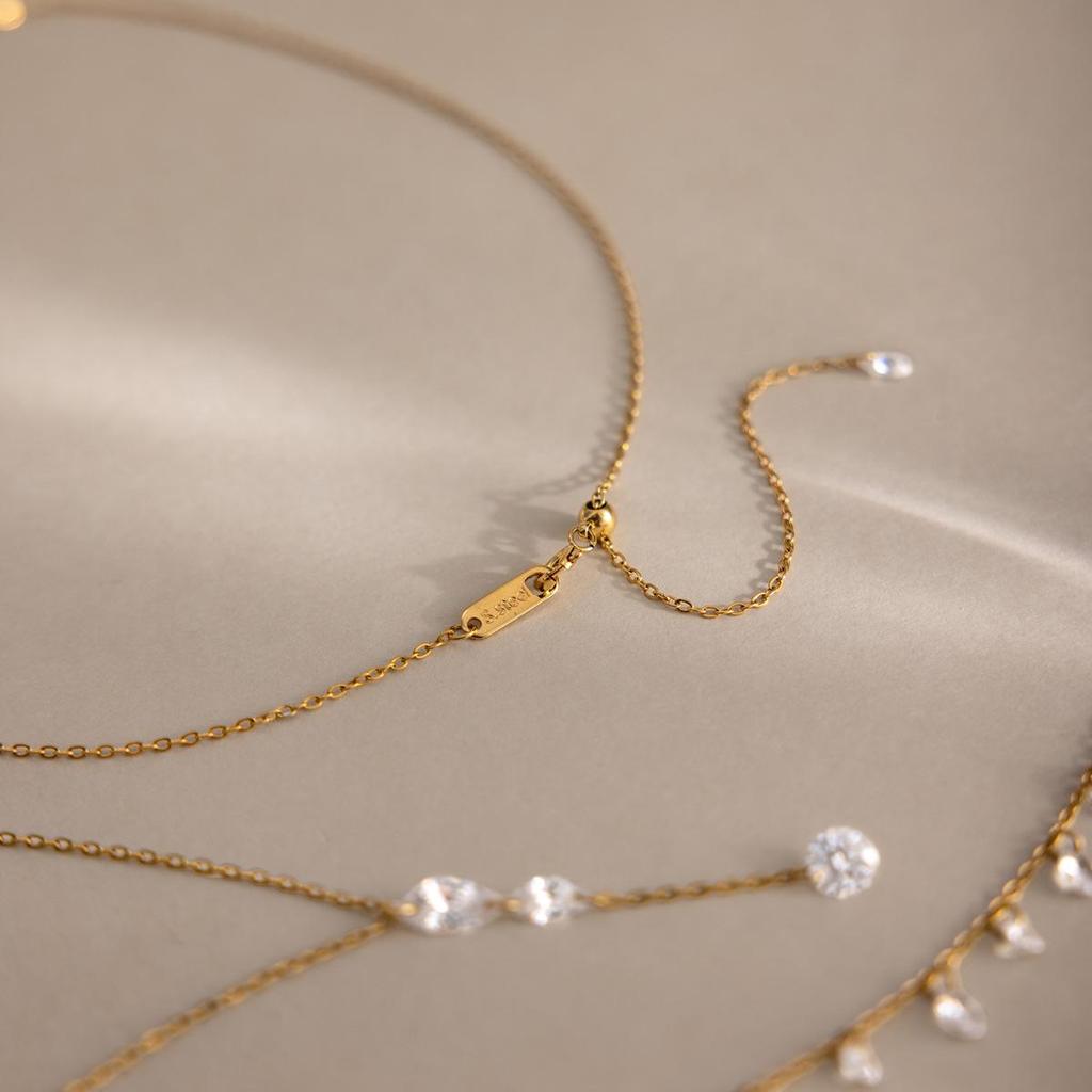 18K Gold Stainless Steel Necklace with Zircon and Pearl Pendant for Women - Everyday Versatile Style