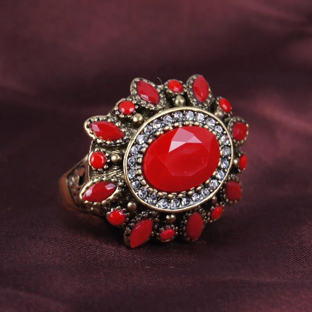 Crystal Rings for Women Vintage Flower Rings Gold Color Punk Rock Party Gift Ring