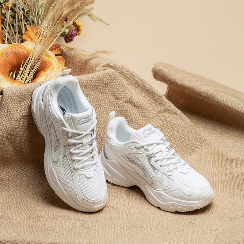 

LI-NING Women s Retro Dad Running Shoes 38