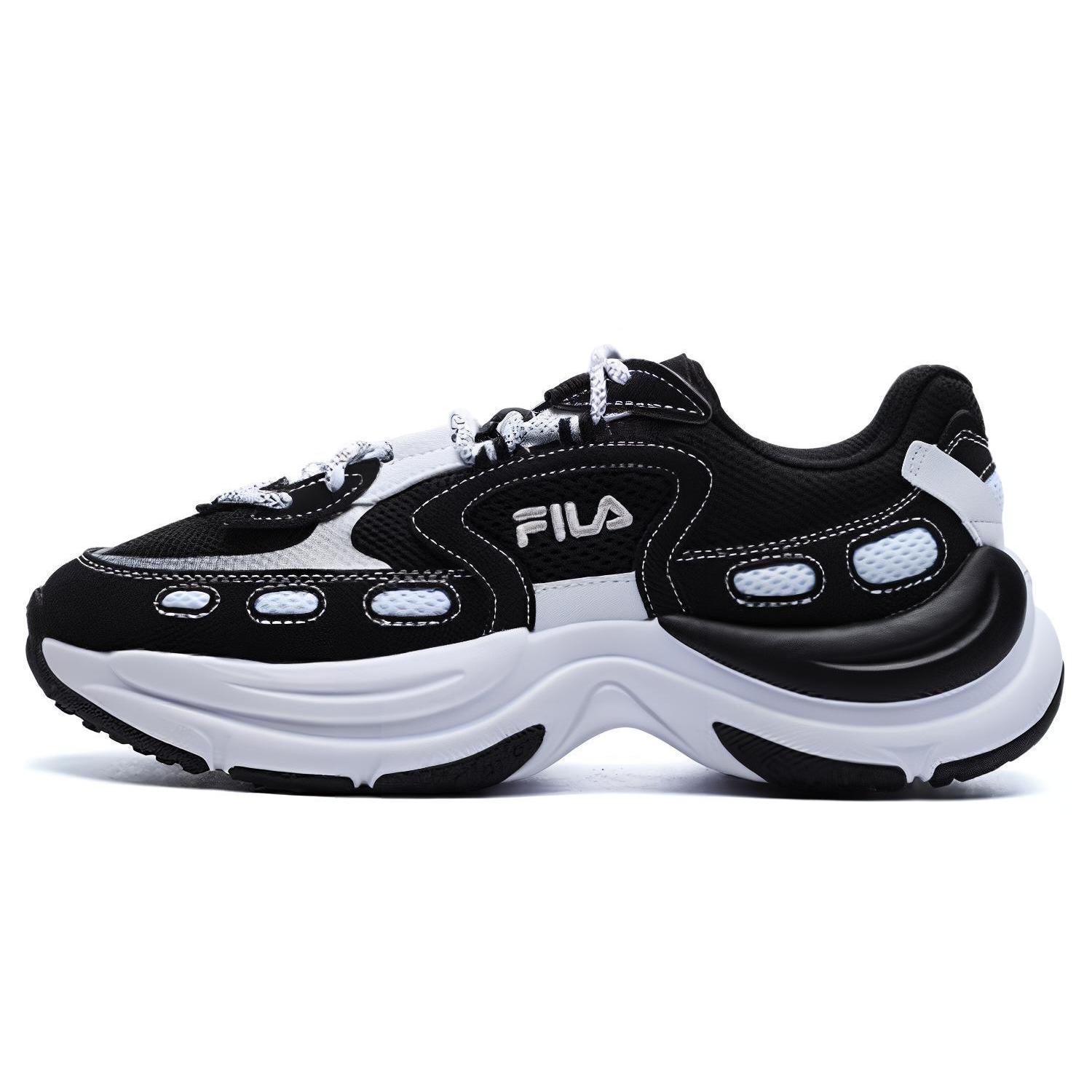FILA Arch Vintage Shoes  Black White  Women s F12W221118FBG 36.5