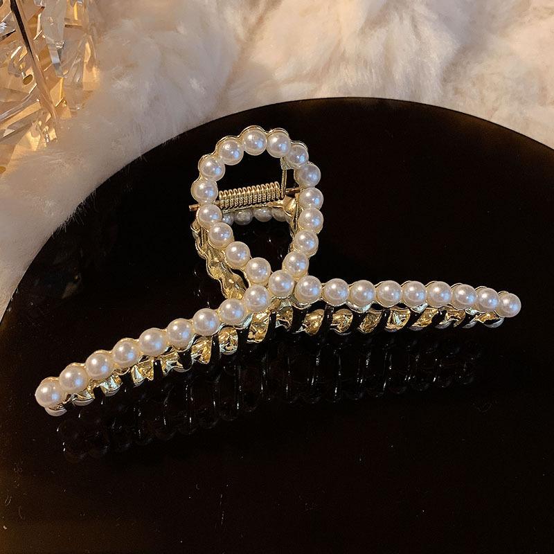 

Pearl Cross Alloy Gripper Korean Version Pearl Metal Large Grip Clip Pearl Hair Clip Hair Accessory with Fairy Like Aura