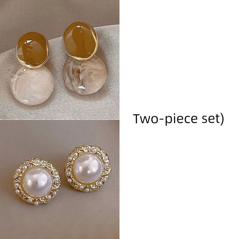 

Retro Hong Kong Style Elegant Gold Stud Earrings Women s New Best Selling Internet Celebrity Fancy Exquisite All-Match Fashion Earrings Ear Rings Elegant 2-piece set