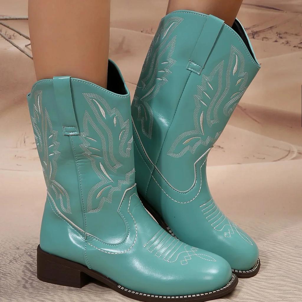 Fashion Large Size Embroidered Western Cowboy Boots Women's Autumn Winter V-notch Chunky Heel Short Boots Pure Color Totem