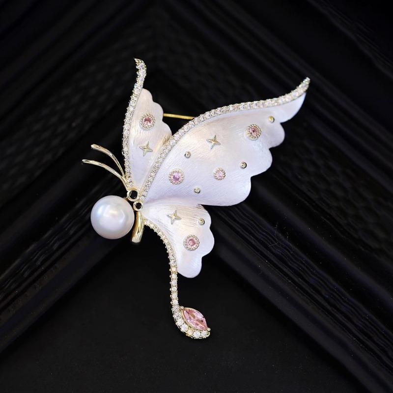 Exquisite Enamel Butterfly Fluttering Brooch, Elegant Pearl Insect Brooch, Niche Design Sense Brooch