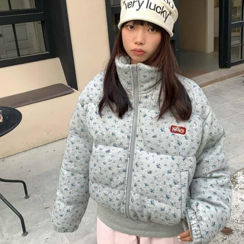 Damen Winter Neu Kleiner Blumenkragen Kurze Baumwolljacke Amerikanischer Steppmantel Steppjacke.