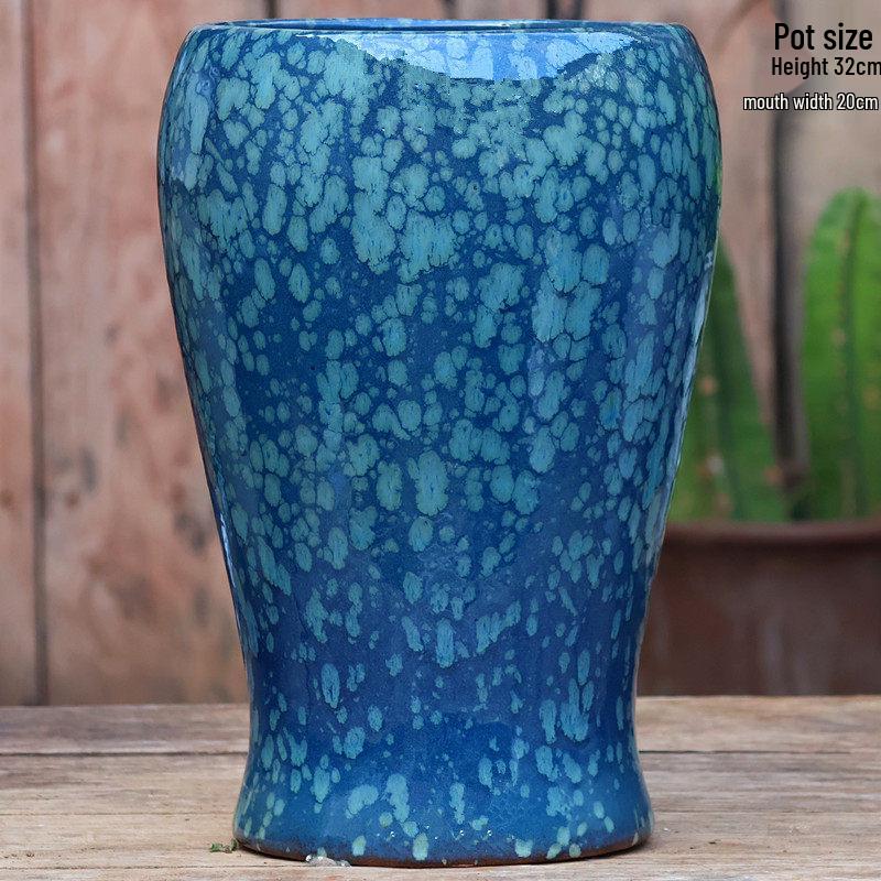 Hoher Handgefertigter Keramikkrug für Sukkulenten und Orchideen