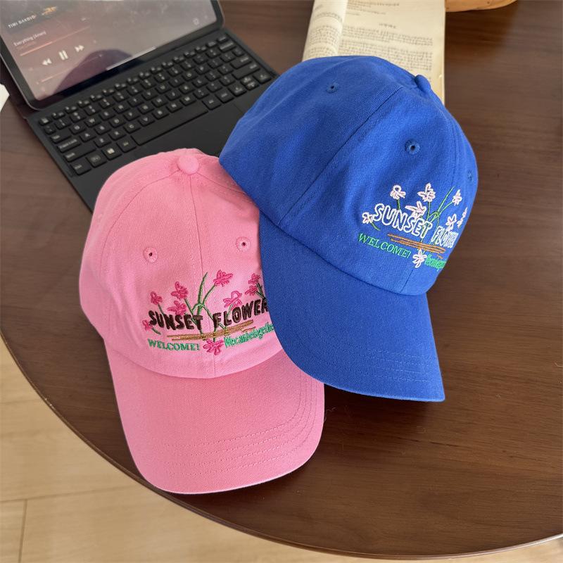 Atmosphere Floral Embroidery Baseball Cap Children Curved Brim Soft Top Big Head Circumference Showing Face Small Retro Cap Men