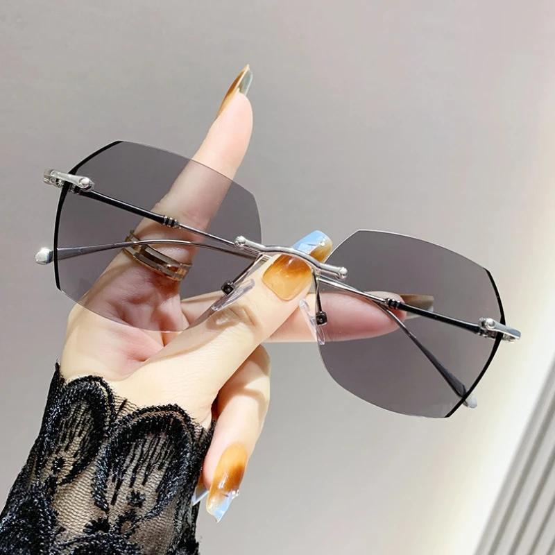 Neutral Fashion Rimless Photochromic Myopia Glasses Fashionable Temperament High-Definition Blocking Blue Light Myopia Glasses