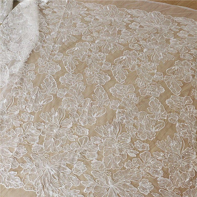 Neues glänzendes Netz mit Pailletten und bestickter Stoff, geeignet für Brautkleider, Abendkleider und Designerbekleidungsstoffe