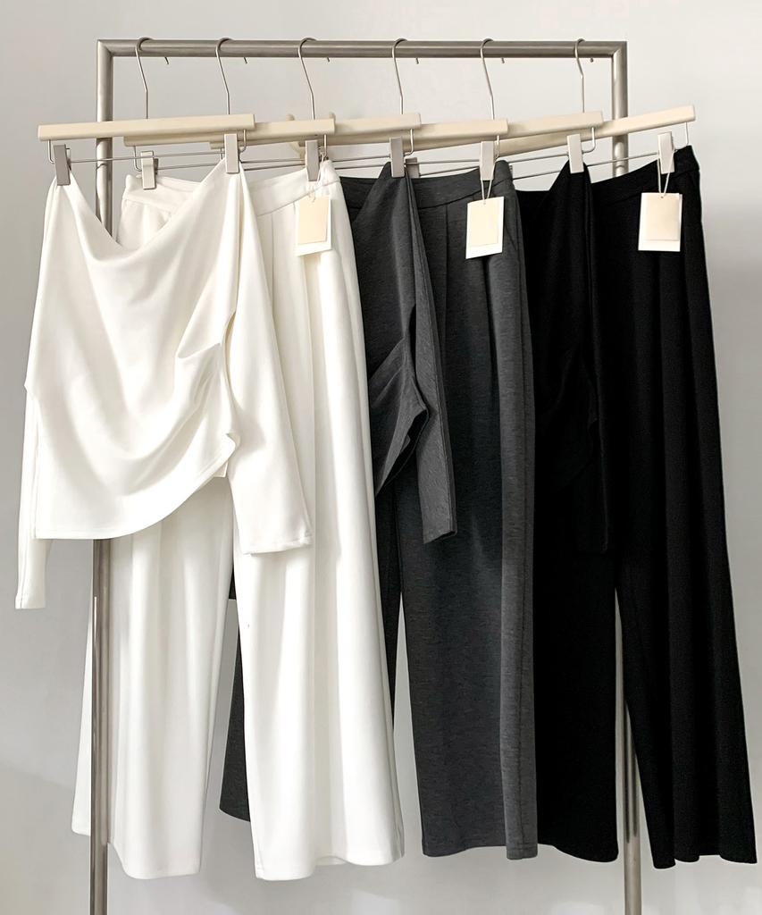 Baseukala [Set] Off-Shoulder Shirring Top + Wide Pants Set-Up (3Colors)