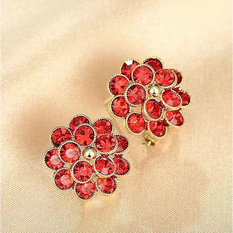 Elegant Rhinestone Flower Stud Earrings - Fashionable Light Luxury Ear Clips for Women