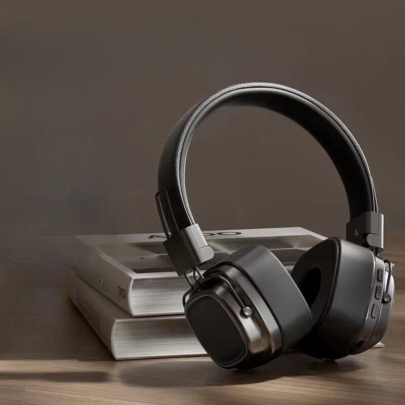 Retro2 Wireless Noise-Cancelling Bluetooth Headset