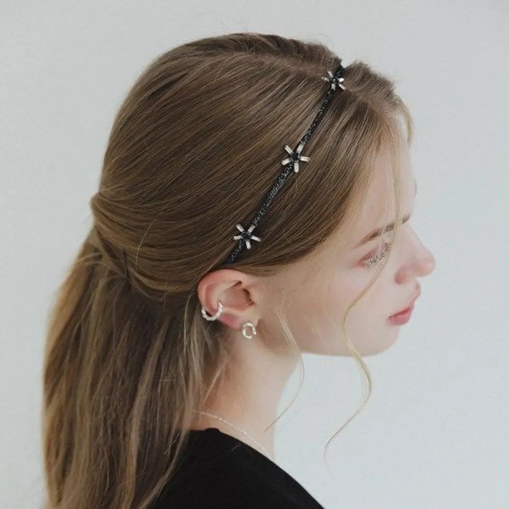 J Lauren White Cubic Flower Point Hairband H01060 Navy