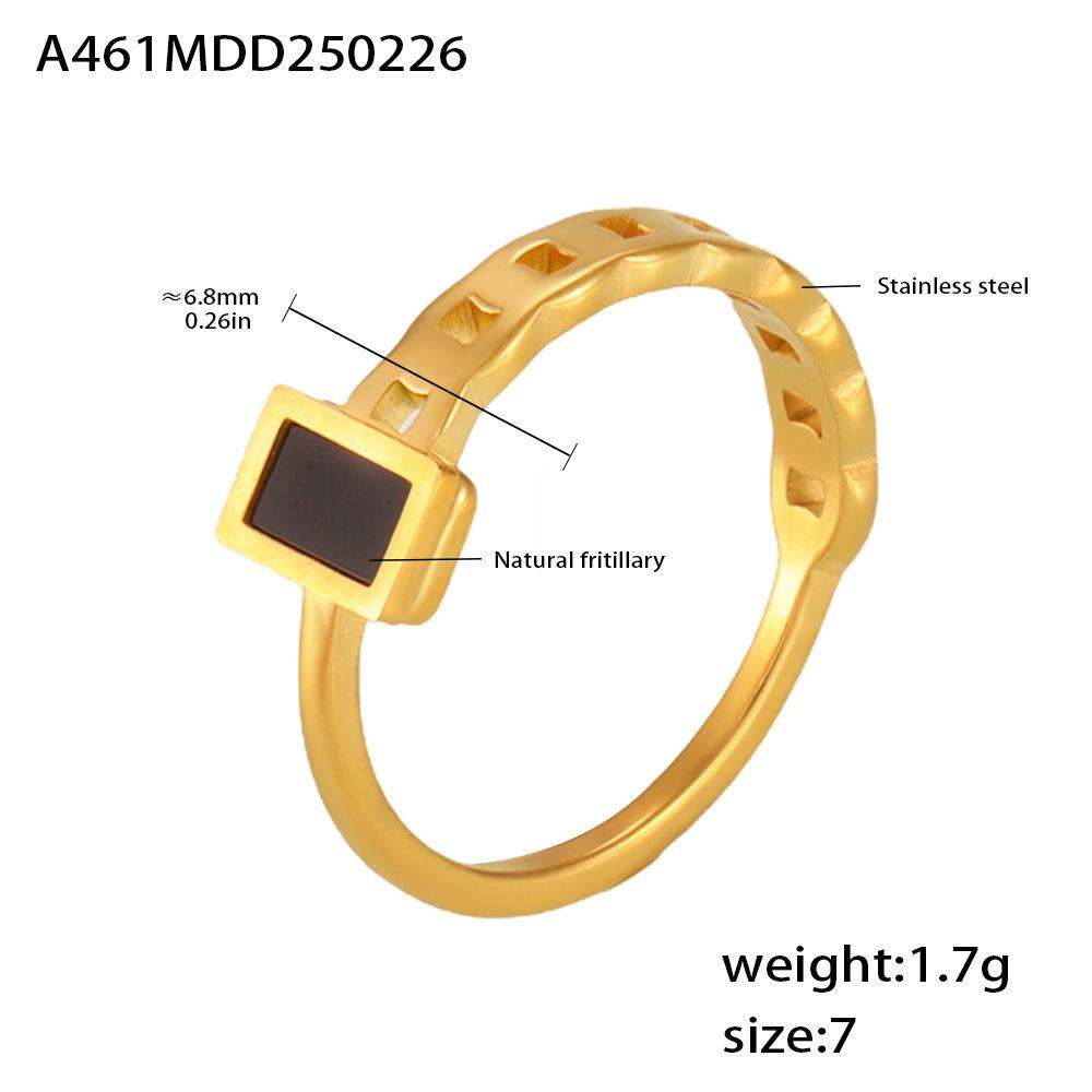 Qiong Yao Asymmetrical Black Mother-of-Pearl Chain Ring for Women, PVD Gold Plated, No Fade Size 8