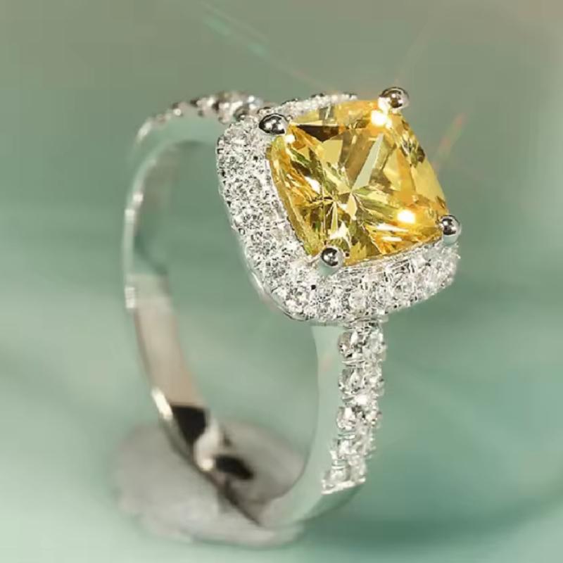 Graceful Wedding Ring Lady Bright Yellow Crystal Accessories for Women Fashion Aesthetic Jewelry for Engagement Party
