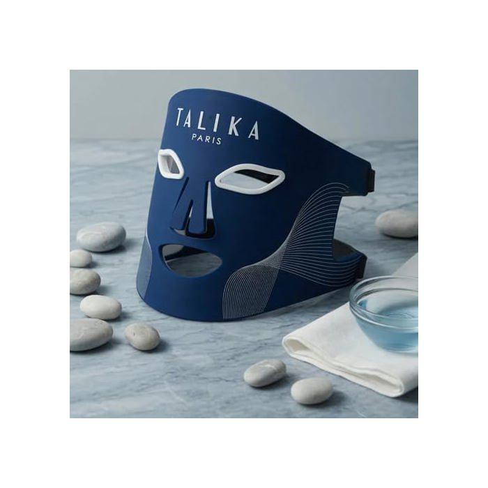 Masque visage LED - TALIKA - Masque LED Biomimétique - 6 programmes - 216 LED multispectrales - Peaux sensibles