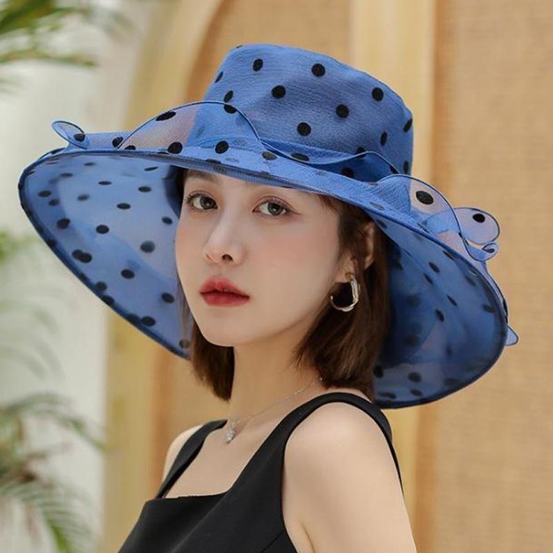 Women's Retro Polka Dot Organza Sun Hat - Wide Brim Mesh Derby Hat with Floral Accent, Black & White Patterned Design, Perfect for Beach, Outdoor