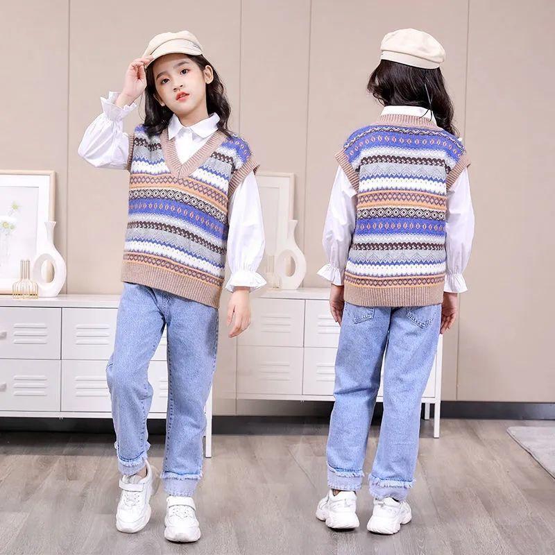 Girls' Knitwear Waistcoat Spring and Autumn Children Fashion Vest Coat