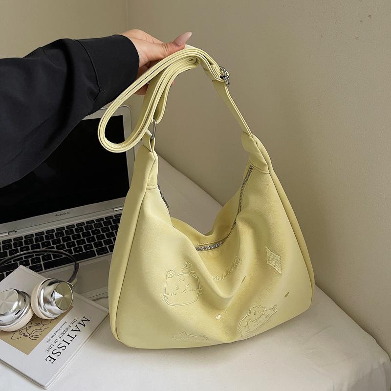 Large capacity bag women's summer new fashion niche shoulder messenger bag texture commuter dumpling bag