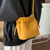 Vintage Frosted Texture Bucket Bag Woven Vegetable Basket Bag, New Fashionable Niche Design, Single Shoulder Crossbody Bag