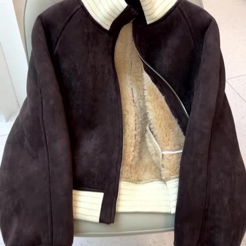 Women's Retro Coffee Lamb Wool Coat – Stylish, Thick, Winter Fashion 2024, Plus Velvet