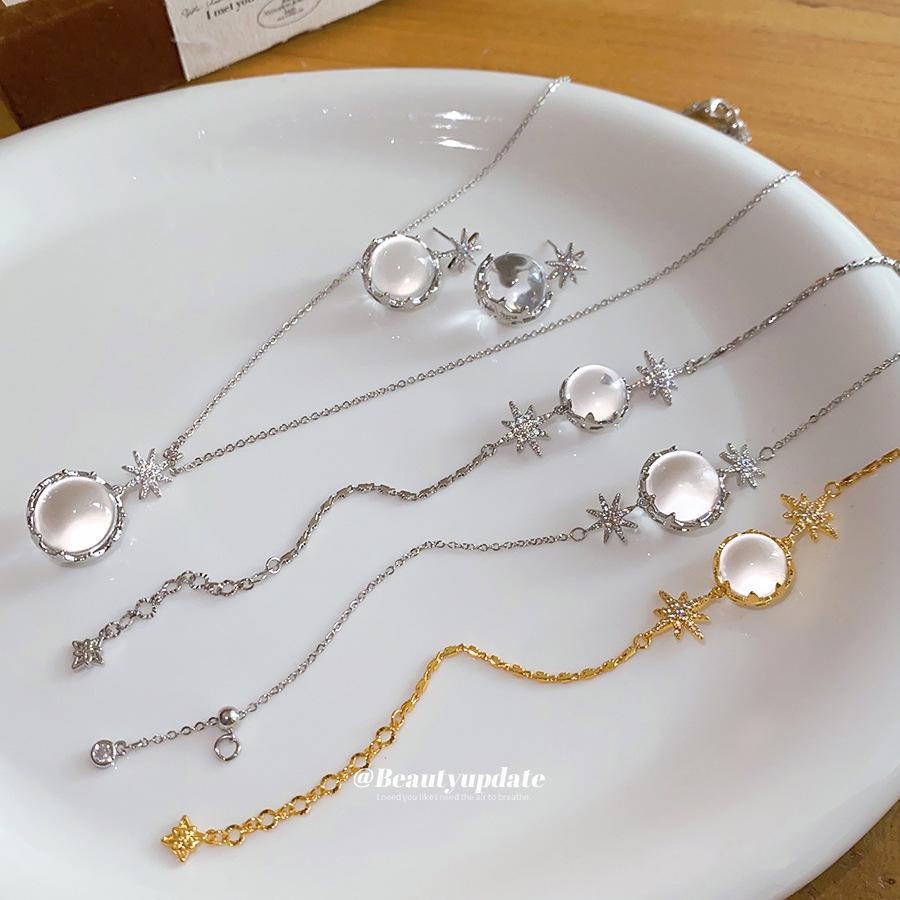 Elegant Zirconia Glass Flower Star Geometric Clavicle Necklace