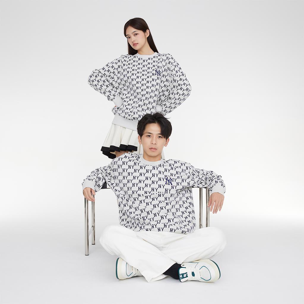 New MLB Sweatshirt Unisex Dark Cream 3AMTM0334-50CRD