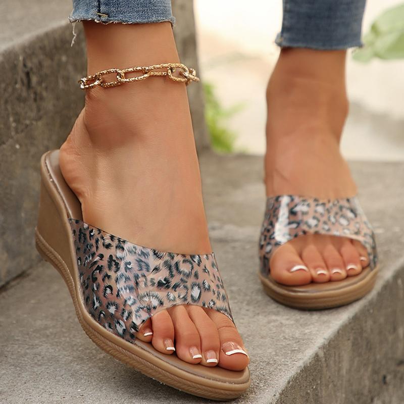 Fashion Fashion Leopard Print Wedges Sandals Women Summer 2025 Transparent PVC Platform Slippers Woman Thick Sole Non Slip Beach Slides