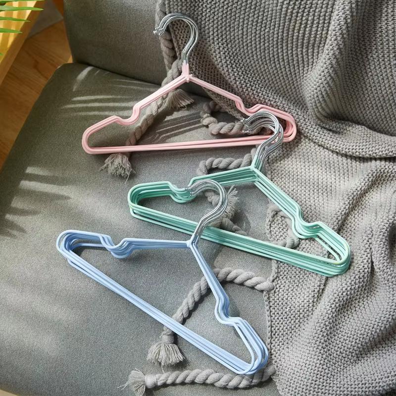 10 Piece Baby Hangers Non-slip Rubber Coating Kids Clothes Hangers Metal Infant Hangers for Toddler Coat Pant Closet Organizatio