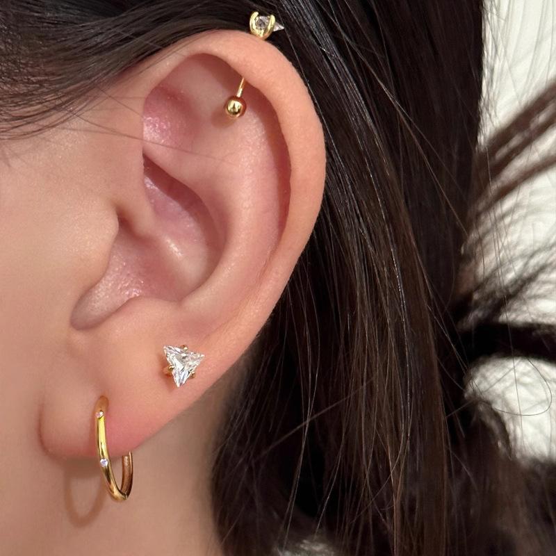 Fashion versatile plain ring earrings niche design high-end stud earrings women's cold wind ear buckle zircon earrings earrings