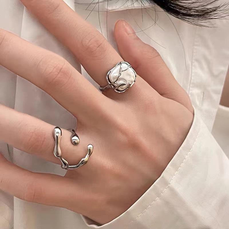 Moonlight Forest: Elegant Pearl Fairy Ring for Women – Unique Design with Fashionable Charm