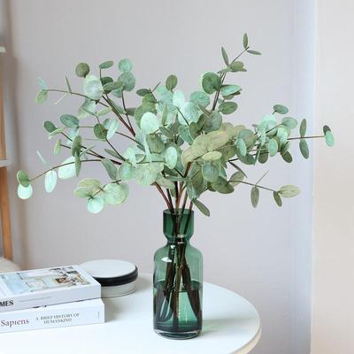 Woondecoratie – Decoratieve bloemen en kransen