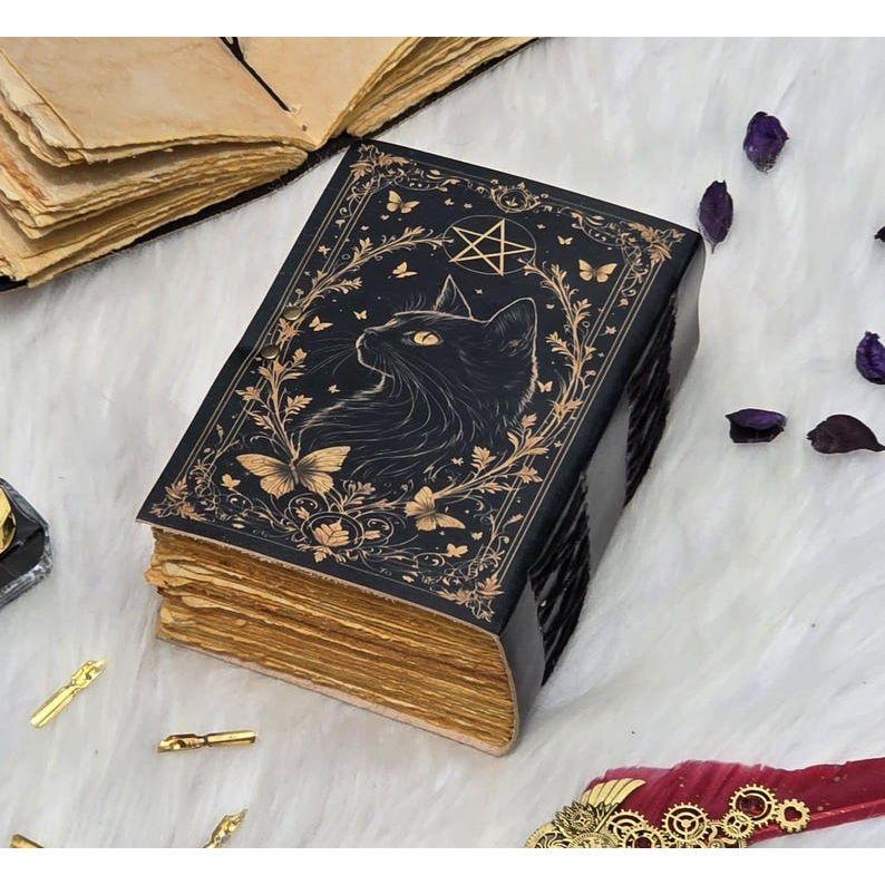 Black Cat Grimoire Journal | Gothic Lockable Witchcraft Diary | Vintage Handmade Leather Bound Notebook | Book of Shadows | Grimoire Book