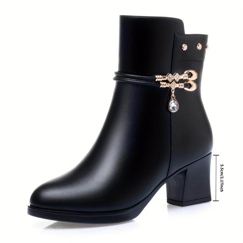 Elegante Damen-Rhinestone-Schuhe für den Weg zur Arbeit