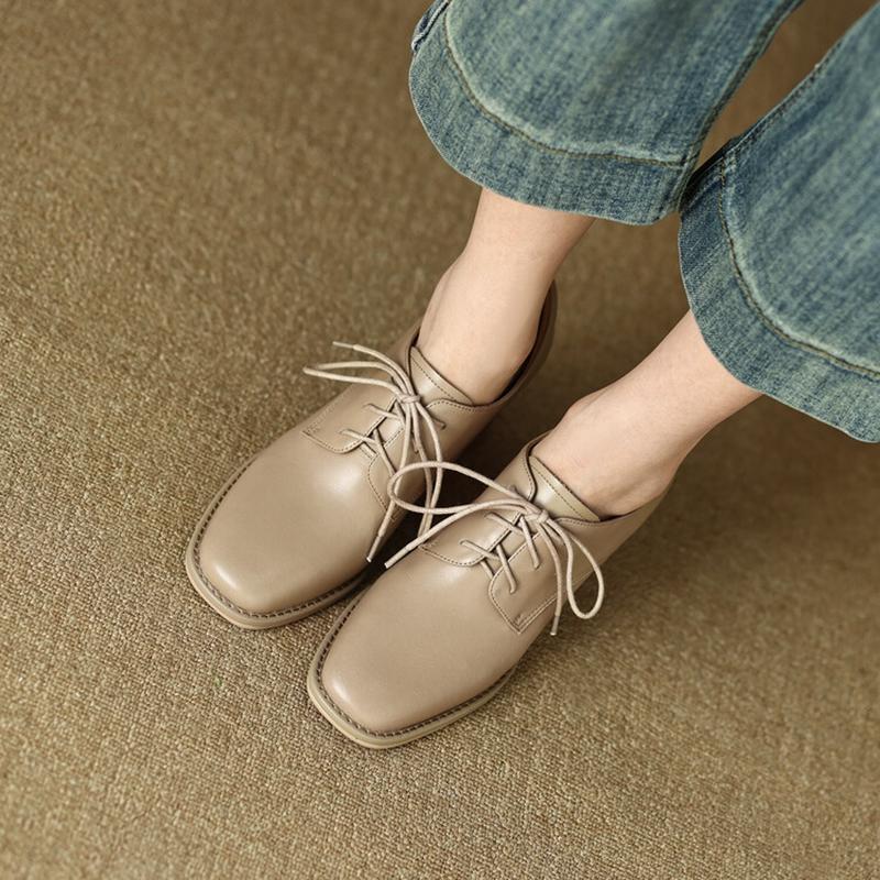 Mode NY Vår/Höst Dam Loafers Fyrkantig Tå Höga Klackar Spaltläder Chunky Klack Pumps Dam Plus Storlek Retro Snörning Svarta Skor