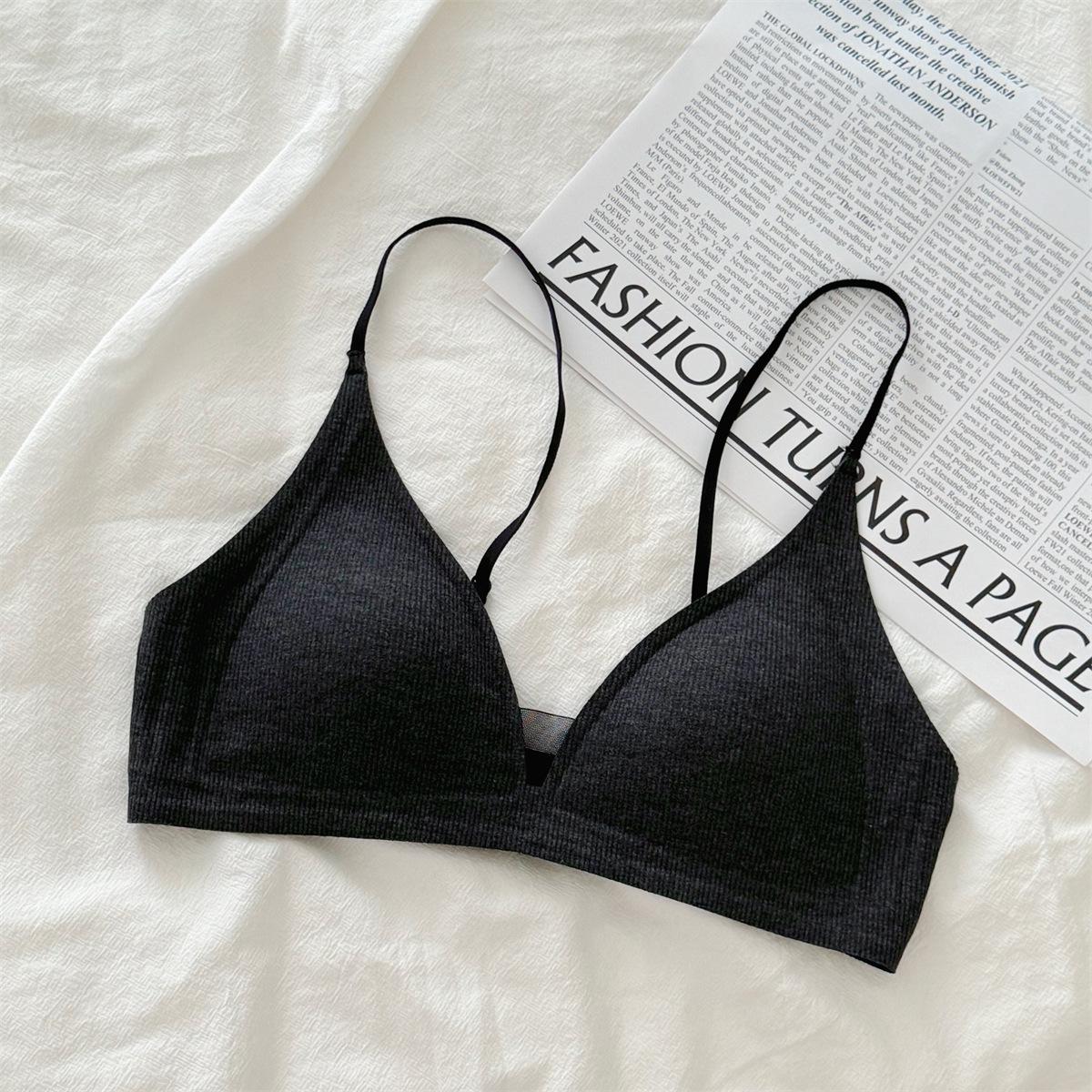 

Французское нижнее белье бюстгальтер пуш-ап: Глубокий V-образный вырез, бесшовный, без косточек, треугольная чашка, удобная посадка для маленькой груди. L (36/80AB)