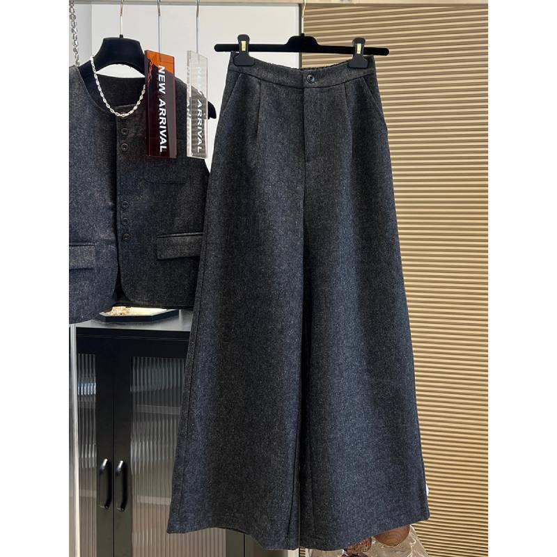 Women's Sleeveless Wool Fashion Suit: Single-Breasted Vest with Semi-Elastic Waist and Casual Wide-Leg Pants