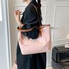 Large Capacity Bag Women's Commuter Personalized Tote Bag 2025 New Retro Printing Trend Shoulder Bag Texture Women's Bag
